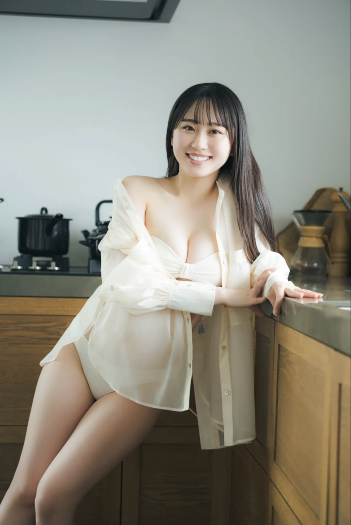 日本爆乳美女特辑｜饱满双峰×娇嫩肌肤×飘逸长发的致命吸引力